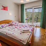 Apartamento Lena At Aqualuna *