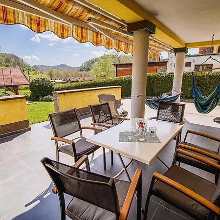 Apartma Lena At Aqualuna